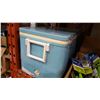 Image 1 : BLUE METAL COLEMAN COOLER