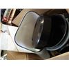 Image 3 : WOLF GANG PUCK PORTABLE RICE COOKER AND FRESH EXPRESS ELECTRIC SHREDDER SLICER