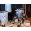 Image 2 : SHELF LOT OF DECORATIVE DECOR