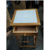 Image 2 : PINE TILE TOP ROLLING STAND