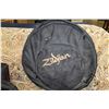 Image 1 : ZILDJIAN SYMBOLS IN CARRY BAG