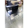 Image 2 : DESK