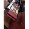 Image 2 : SMALL PRINTS AND MAGAZINE RACK