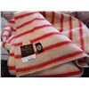 Image 1 : EARLYS OF WITNEY PURE WOOL BANKET