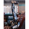 Image 2 : WOODEN GIRAFFE