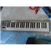 Image 1 : EDIROL MIDI KEYBOARD CONTROLLER PC-50