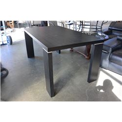 MODERN BLACK FINISH DINING TABLE