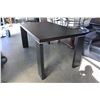 Image 1 : MODERN BLACK FINISH DINING TABLE