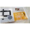 Image 2 : NEW OVERSTOCK INSIGNIA 13-32 INCH FIXED POSITION TV WALL MOUNT