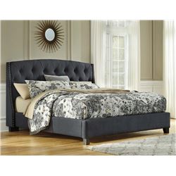 NEW ASHLEY SIGNATURE DARK GREY TUFTED AND NAILHEAD ACCENTED KING SIZE PLATFORM BEDFRAME, RETAIL $189