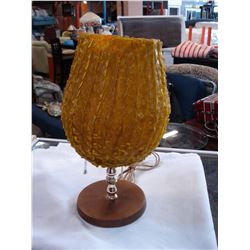 MID CENTURY YELLOW TABLE LAMP