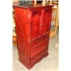 Image 2 : PINE DRESSER