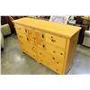 Image 2 : PINE 8 DRAWER DRESSER