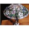 Image 2 : LEADED GLASS TABLE LAMP
