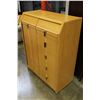 Image 2 : OAK DRESSER