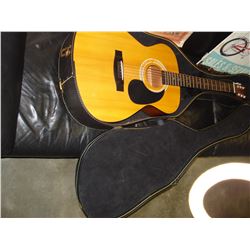 RENAISSANCE GUITAR WITH CASE