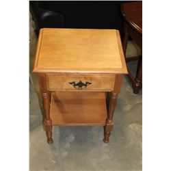 RAD MAPLE 1 DRAWER END TABLE