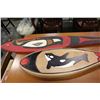 Image 2 : SIGNED THUNDER BIRD CARVING AND 2 PADDLES
