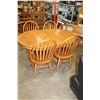 Image 1 : ROUND OAK DINING TABLE W/ LEAF AND 4 CHAIRS