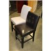 Image 2 : LEATHER BAR STOOL AND FABRIC UPHOLSTERED BAR STOOL