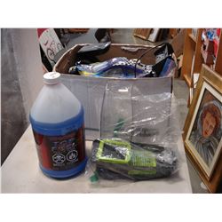 LOT OF GAS POWERED RC CARS AND BOTTLE OF RC GAS/NITRO