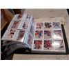 Image 2 : BOX AND BINDER OF HOCKEY CARDS