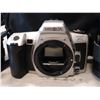 Image 3 : MINOLTA CAMERA 35MM W/ 2 LENSES AND LOWPRO BAG