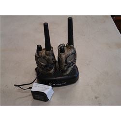 CAMO WALKIE TALKIES