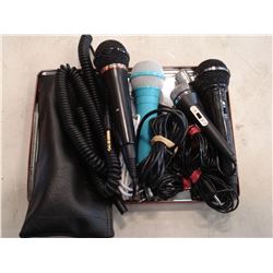 TRAY OF MICROPHONES