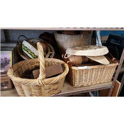 LARGE LOT OF VARIOUS BASKETS