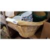 Image 3 : BASKET OF CERAMIC FLOWER POTS