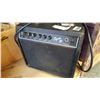Image 1 : SQUIRE 15 GUITAR AMP