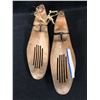 Image 1 : VINTAGE COBBLER WOODEN SHOE FORM MOLDS (SIZE 8.5) GREAT CONDITION