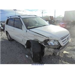 2005 - TOYOTA HIGHLANDER