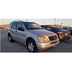 2000 - MERCEDES BENZ ML320