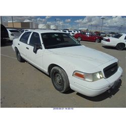 2000 - FORD CROWN VICTORIA // TEXAS TITLE