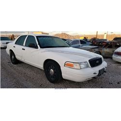 2005 - FORD CROWN VICTORIA  // TEXAS TITLE