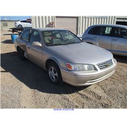 2000 - TOYOTA CAMRY