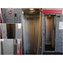 FEATURE: HEX 2 UPRIGHT TANNING BOOTH