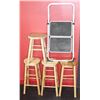 Image 1 : LOT OF 4 ASSORTED WOOD STOOLS AND A 2-STEP LADDER