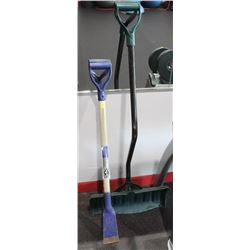 SNOW SHOVEL AND ICE CHIPPER