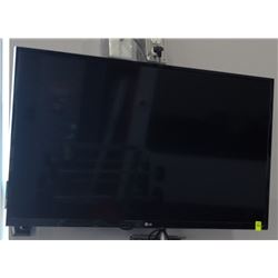 LG TV WITH SWIVEL WALL MOUNT - APPROX 24"