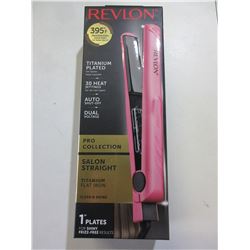 New Revlon straight Flat Iron