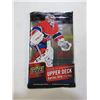 Image 1 : 1 Pack of 8 Hockey Cards Upper Deck 2015/16 series one / Get a McDavid