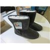 Image 1 : New Dawgs 9" Microfiber Women's Boots size 10