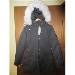 New Spire Jenar Women's Winter Coat size medium / $ 215.00 tags