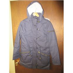 New Women's Winter Coat size Medium