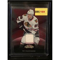 PATRICK KANE 2015-16 FLEER SHOWCASE JERSEY RED GLOW 46/99