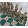 Image 6 : Mexican Chess Set-Indians & Spaniards