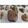 Image 2 : Pre-Columbian Ceramic Animal Heads